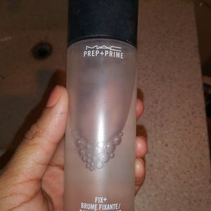 Mac prep+prime spray